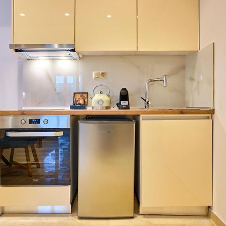 Sunflower Suites Gouvia Corfu Exteriör bild