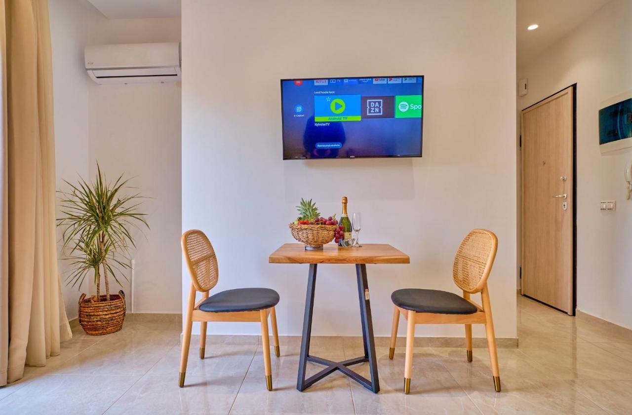 Sunflower Suites Gouvia Corfu Exteriör bild