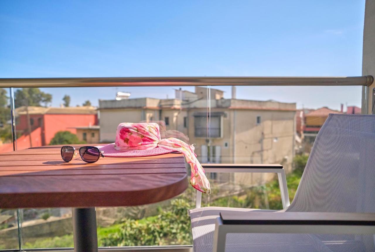 Sunflower Suites Gouvia Corfu Exteriör bild
