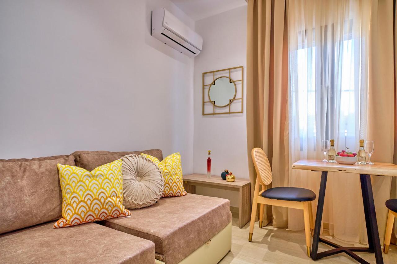 Sunflower Suites Gouvia Corfu Exteriör bild