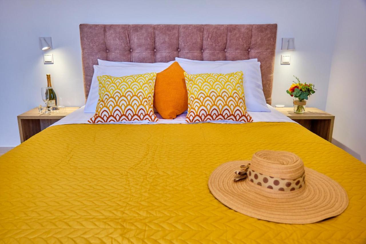 Sunflower Suites Gouvia Corfu Exteriör bild