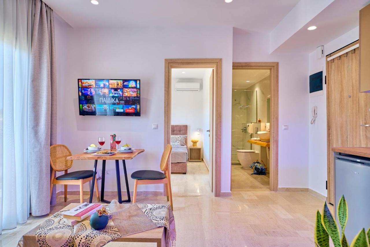 Sunflower Suites Gouvia Corfu Exteriör bild