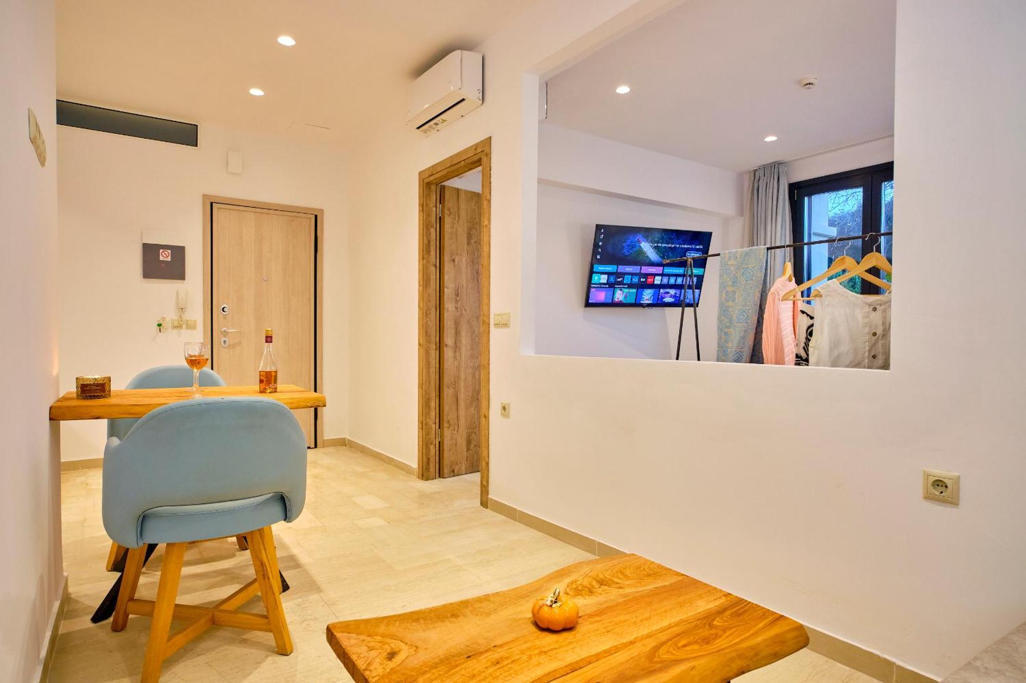 Sunflower Suites Gouvia Corfu Exteriör bild